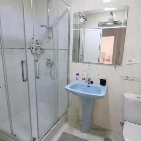 Ladera Panorama 25 *